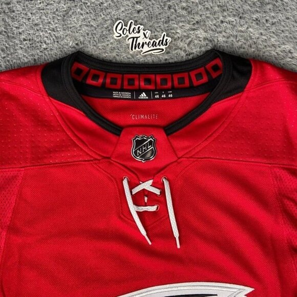 Adidas Carolina Hurricanes NHL Authentic Climalite Hockey Jersey Size 46 Men Red - Picture 3 of 7